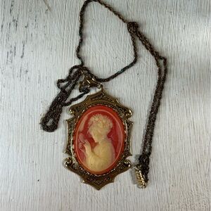 Vintage gold Cameo necklace